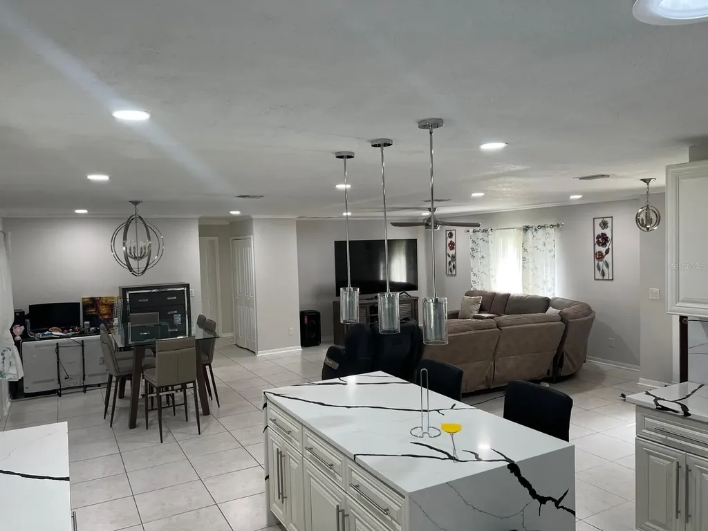1756 Tanglewood Drive Kissimmee FL 34746