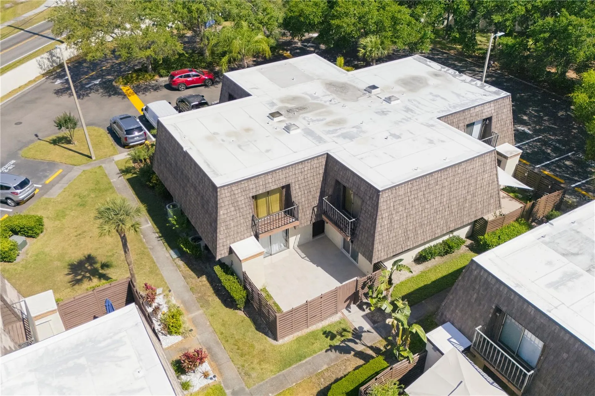 15446 E Pond Woods Drive Tampa FL 33618