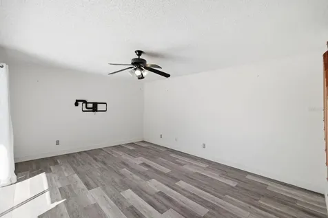 15446 E Pond Woods Drive Tampa FL 33618