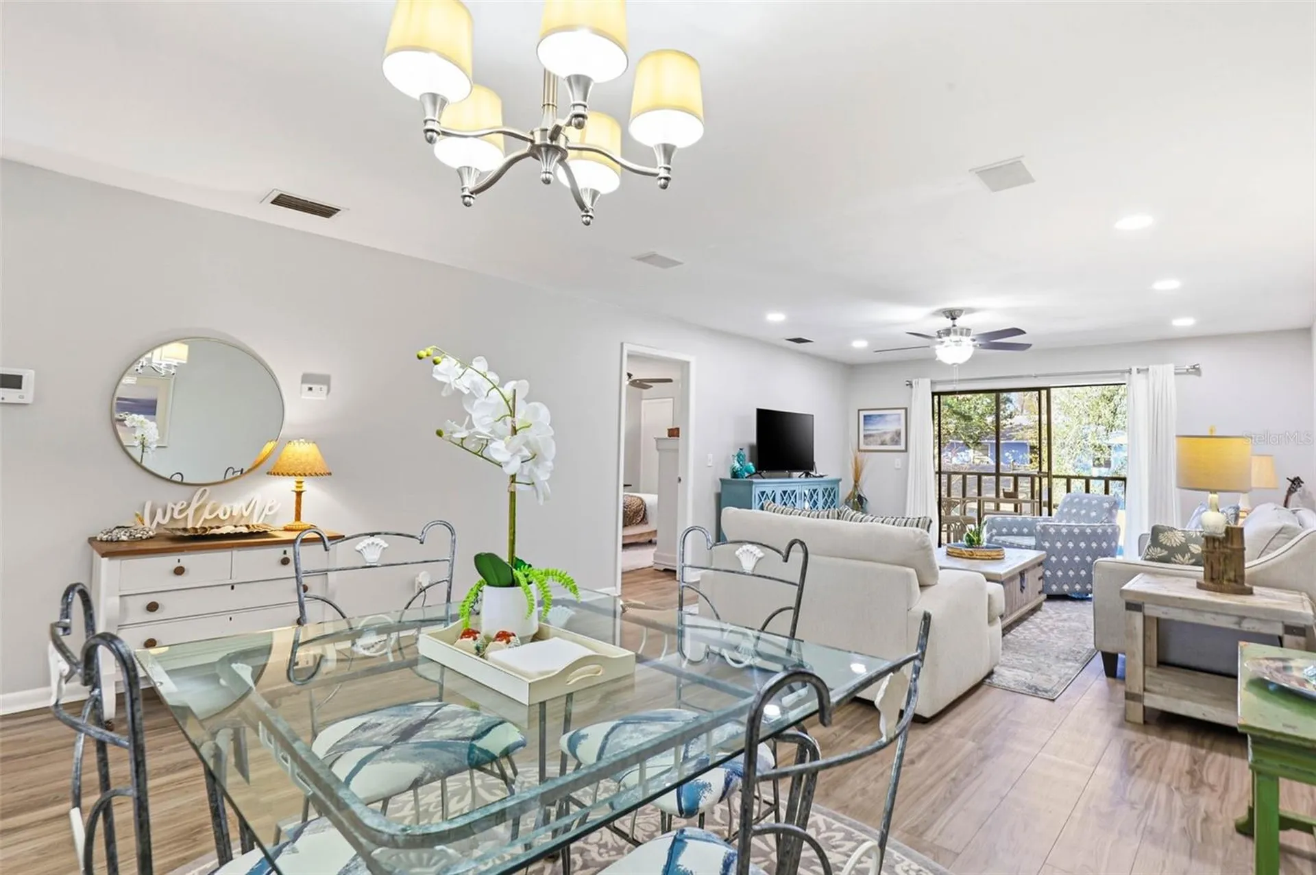 101 Lake Avenue NE Largo FL 33771