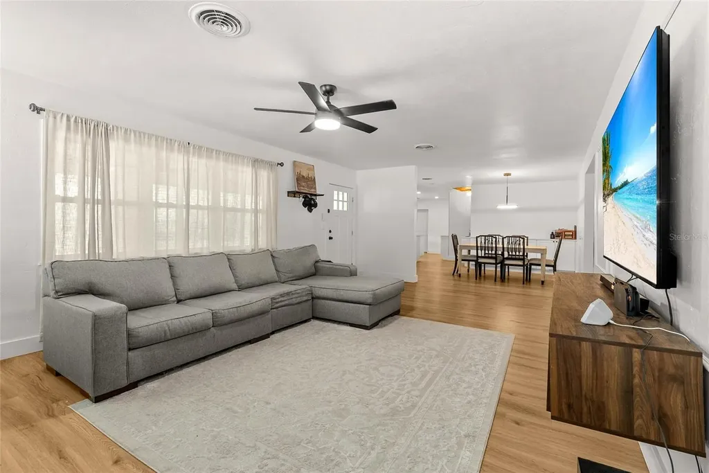 2004 Virginia Drive Bradenton FL 34205