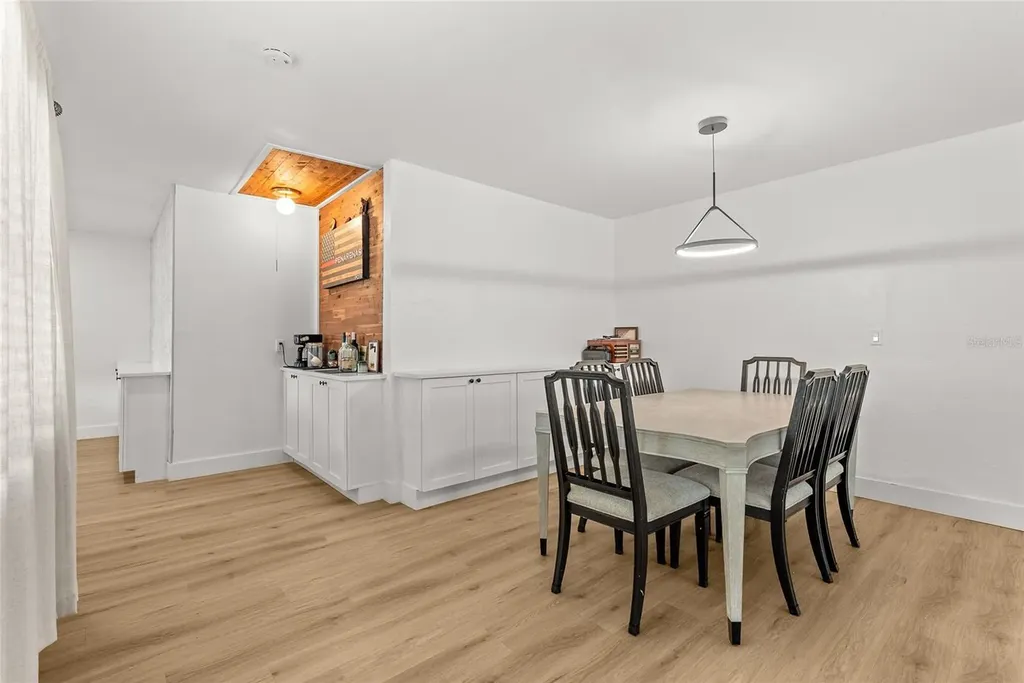2004 Virginia Drive Bradenton FL 34205