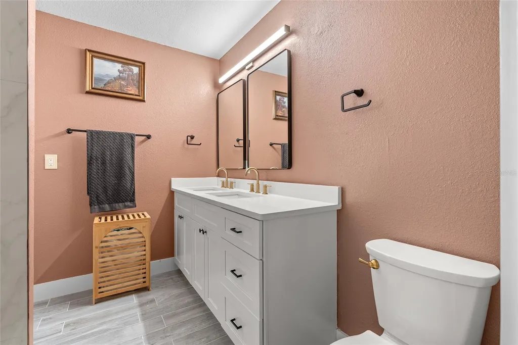 2004 Virginia Drive Bradenton FL 34205