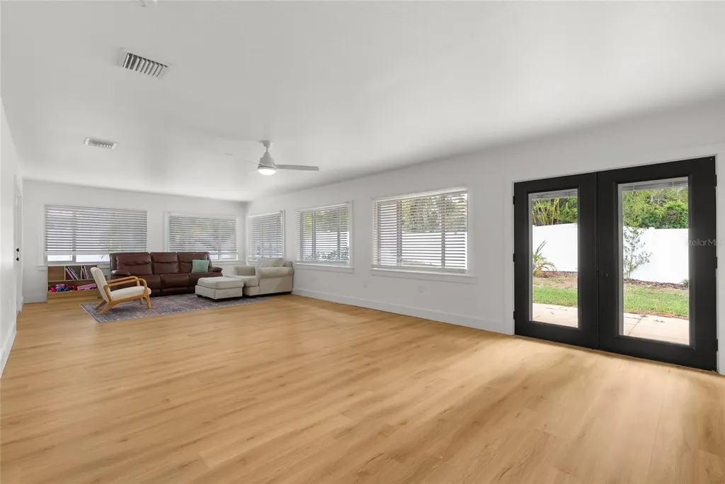2004 Virginia Drive Bradenton FL 34205