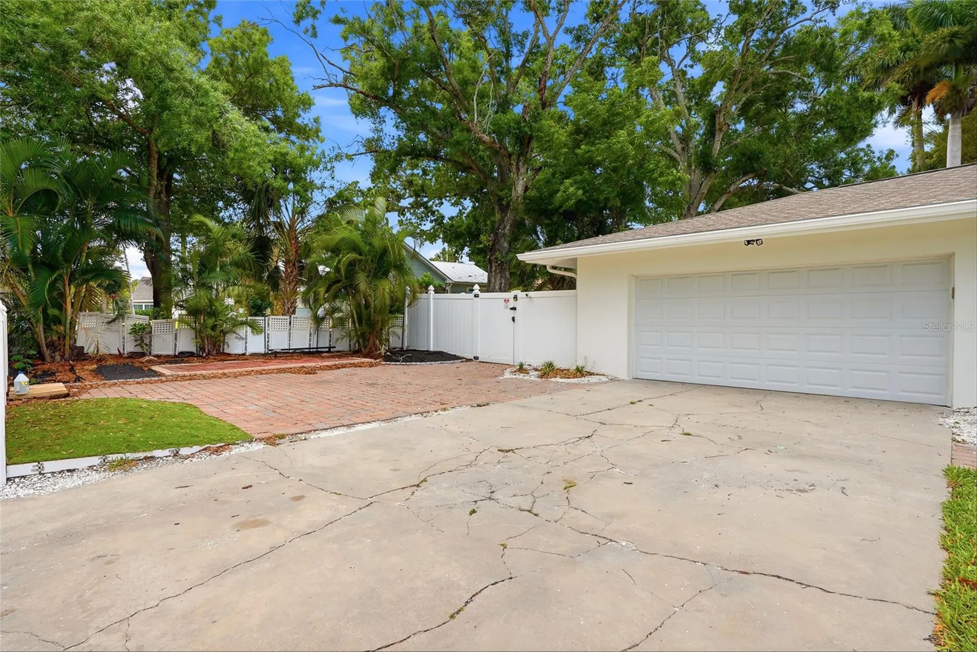 2004 Virginia Drive Bradenton FL 34205