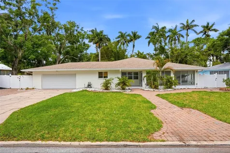 2004 Virginia Drive Bradenton FL 34205