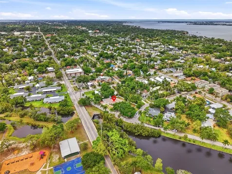 2004 Virginia Drive Bradenton FL 34205