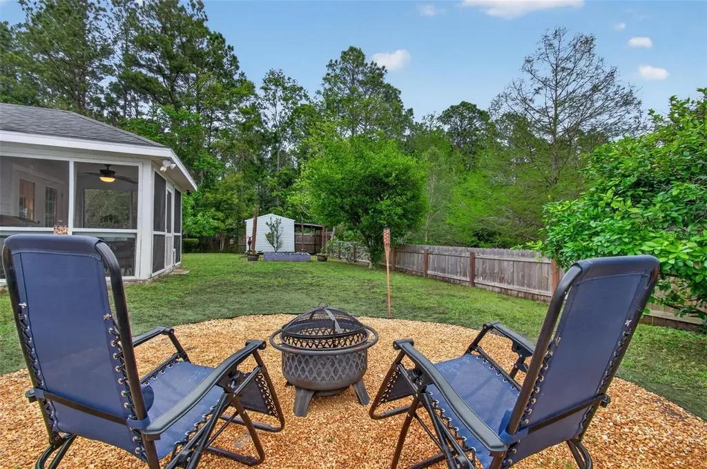 4729 NE 16th Terrace Gainesville FL 32609