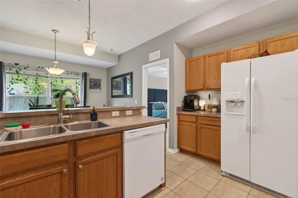 4729 NE 16th Terrace Gainesville FL 32609