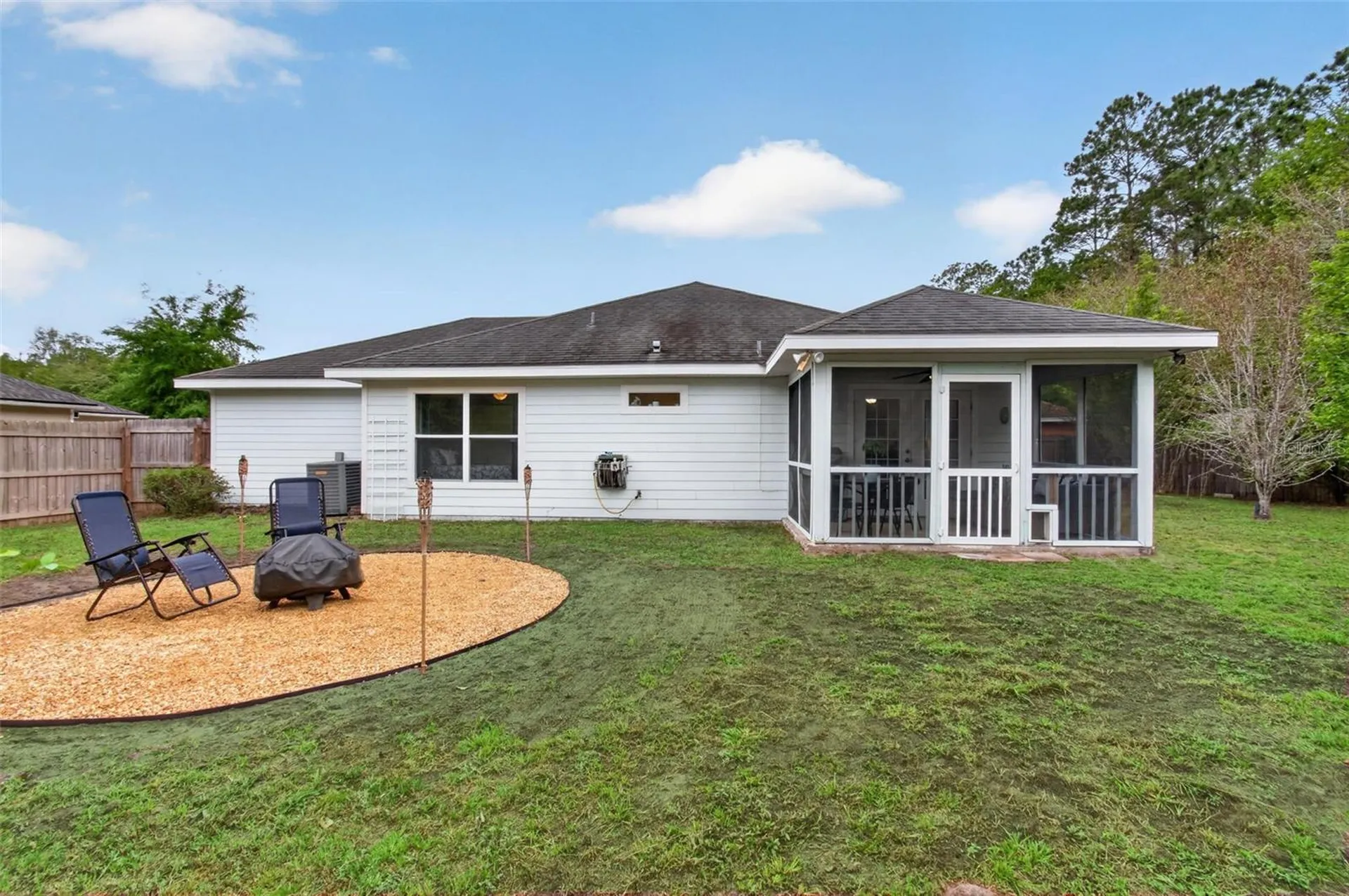 4729 NE 16th Terrace Gainesville FL 32609