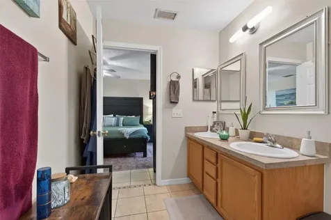 4729 NE 16th Terrace Gainesville FL 32609