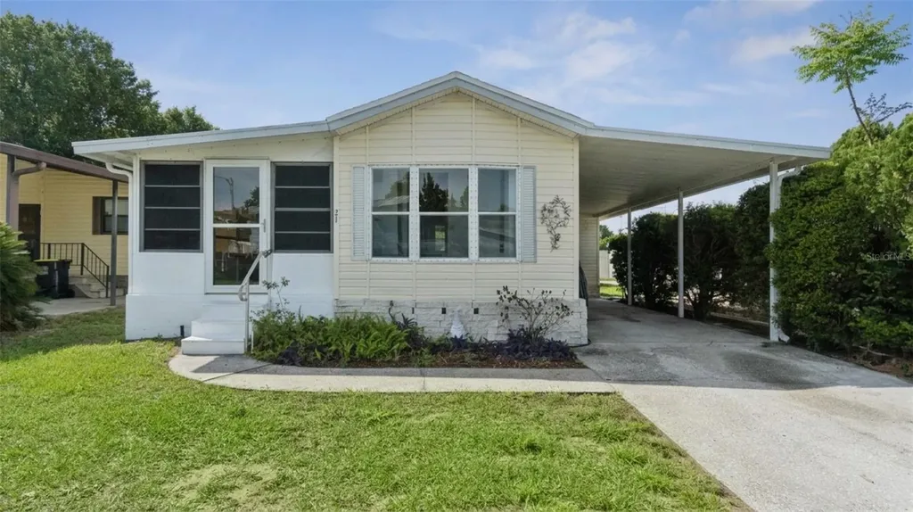 50989 Highway 27 Davenport FL 33897