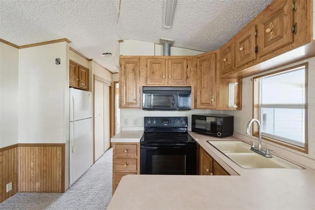 50989 Highway 27 Davenport FL 33897