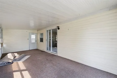 50989 Highway 27 Davenport FL 33897