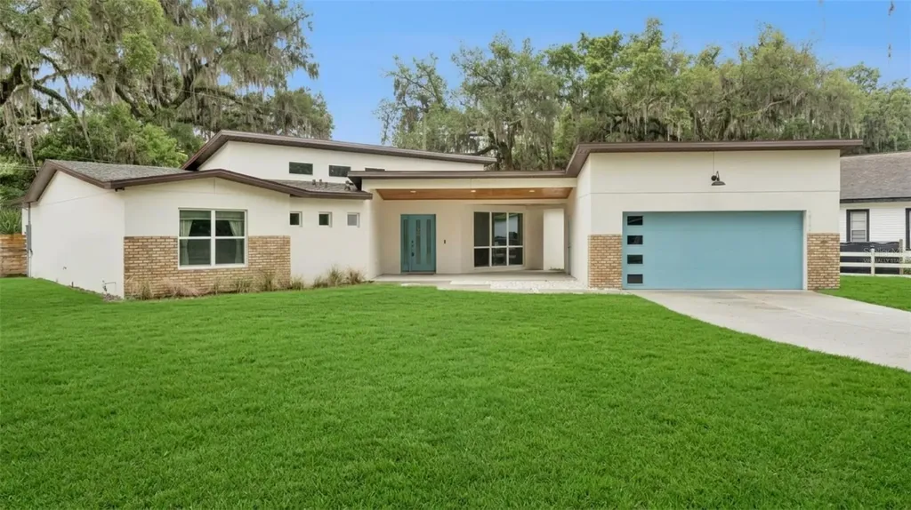 2045 Washington Avenue Sanford FL 32771