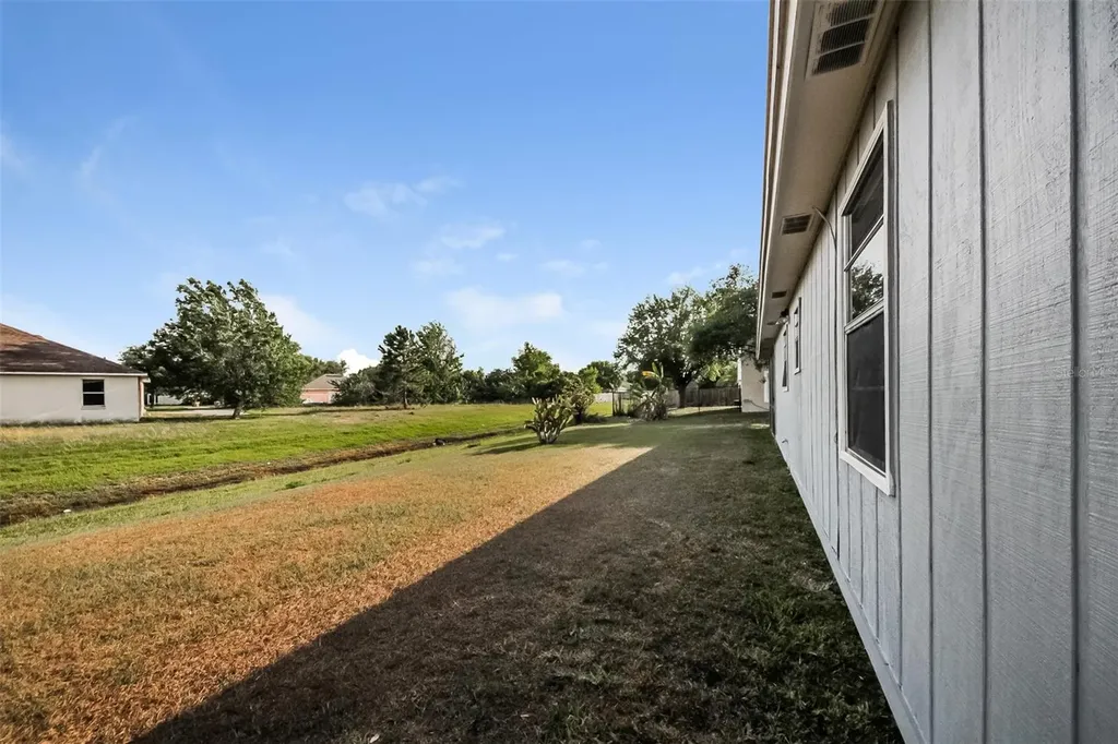 211 Cobalt Drive Kissimmee FL 34758
