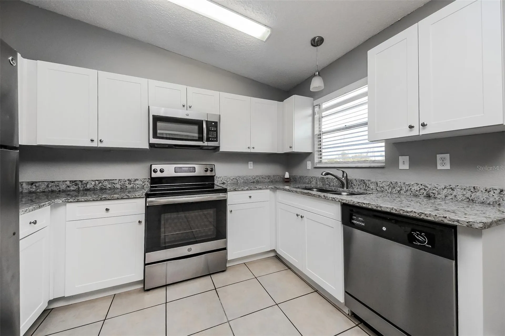 211 Cobalt Drive Kissimmee FL 34758