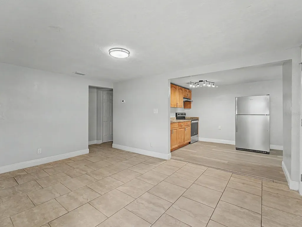 9307 N 16th Street Tampa FL 33612