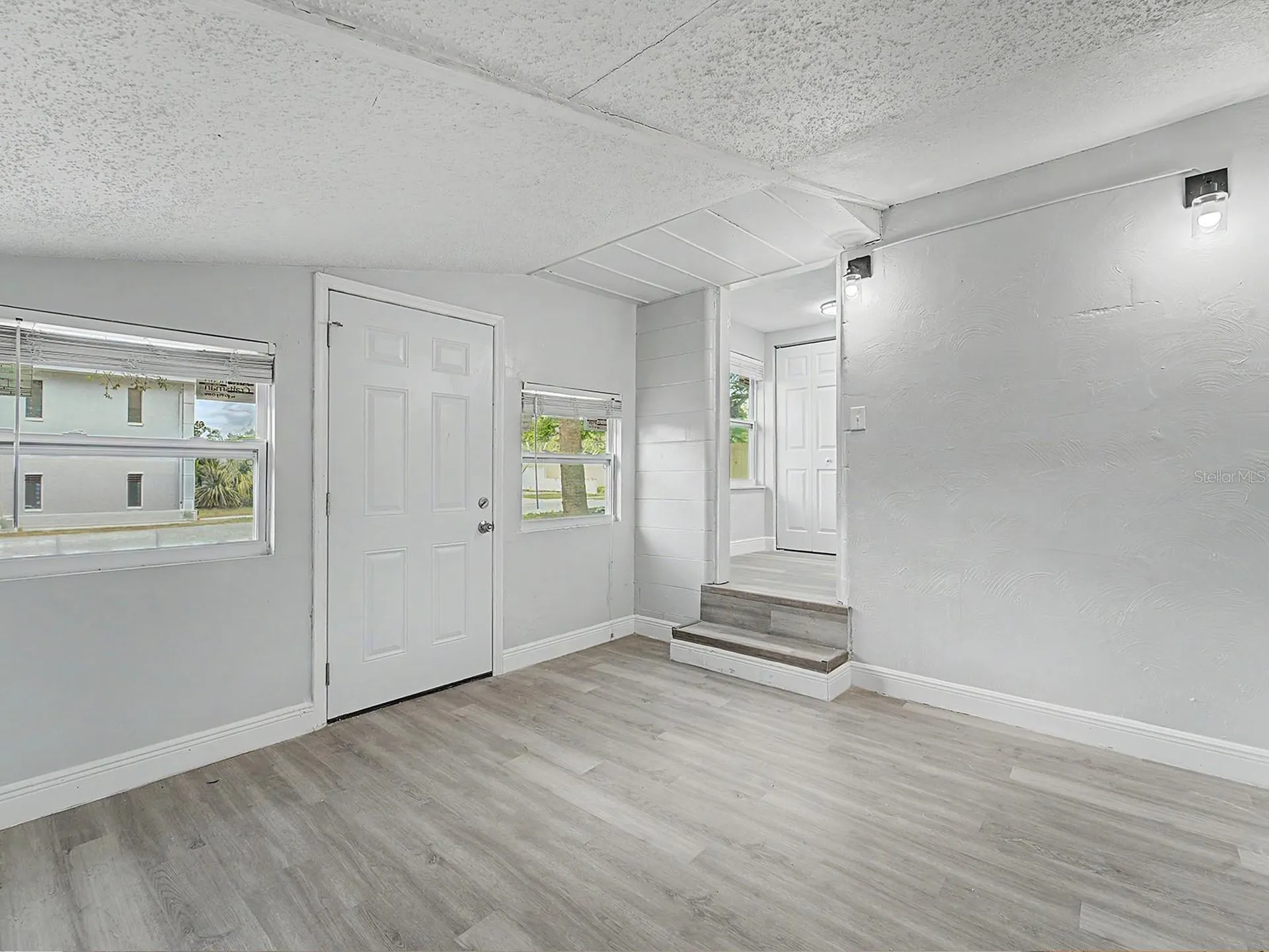 9307 N 16th Street Tampa FL 33612