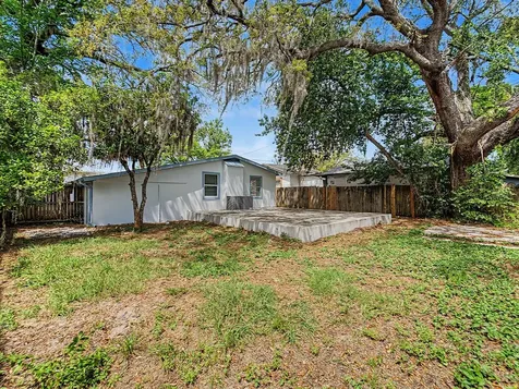 9307 N 16th Street Tampa FL 33612