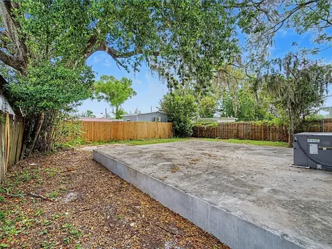 9307 N 16th Street Tampa FL 33612