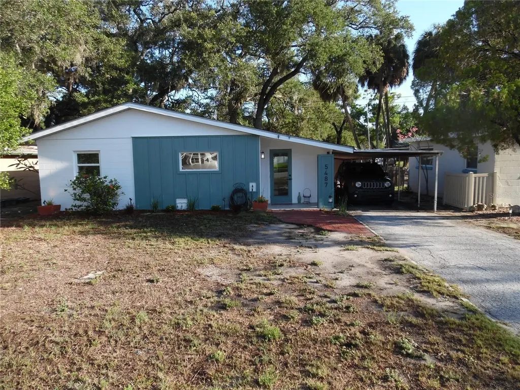 5487 70th Way N St Petersburg FL 33709