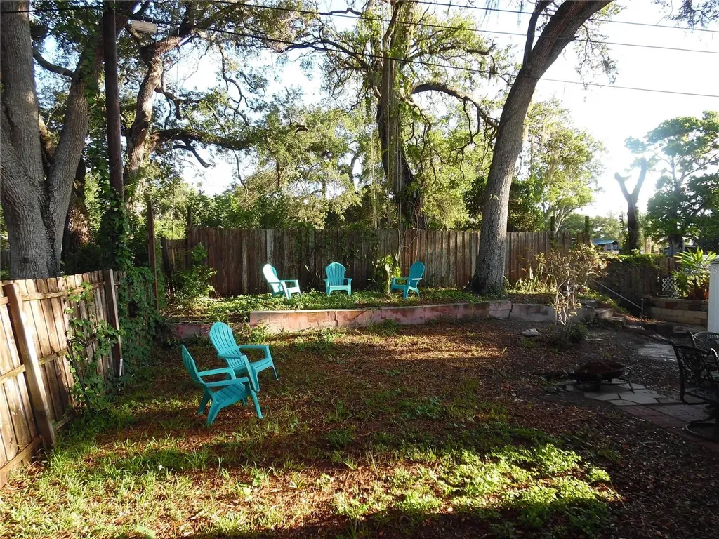 5487 70th Way N St Petersburg FL 33709