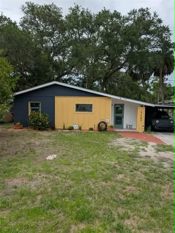 5487 70th Way N St Petersburg FL 33709