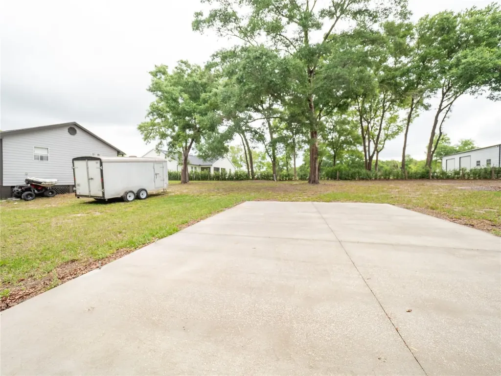 23548 Franklin Avenue Sorrento FL 32776