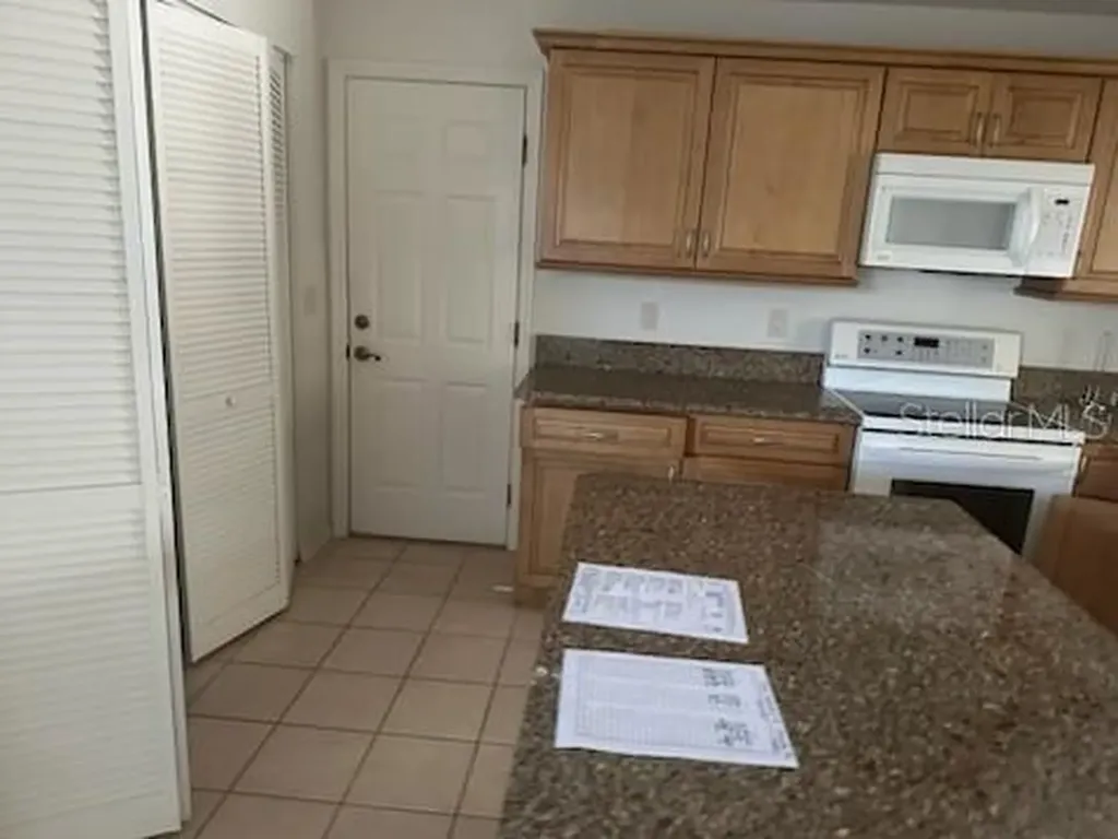 2416 Waterford Court Palmetto FL 34221