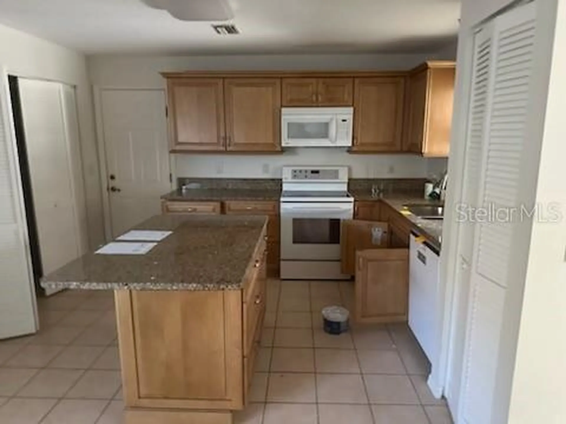 2416 Waterford Court Palmetto FL 34221
