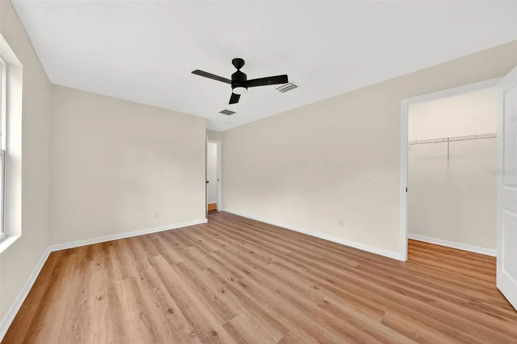 607 Thomas Avenue Leesburg FL 34748