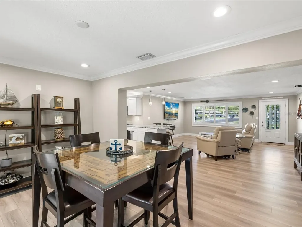 1405 Embassy Drive Clearwater FL 33764