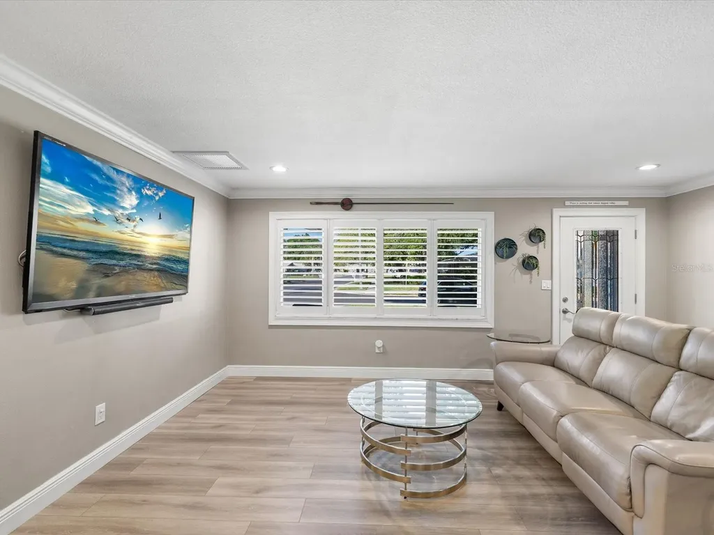 1405 Embassy Drive Clearwater FL 33764