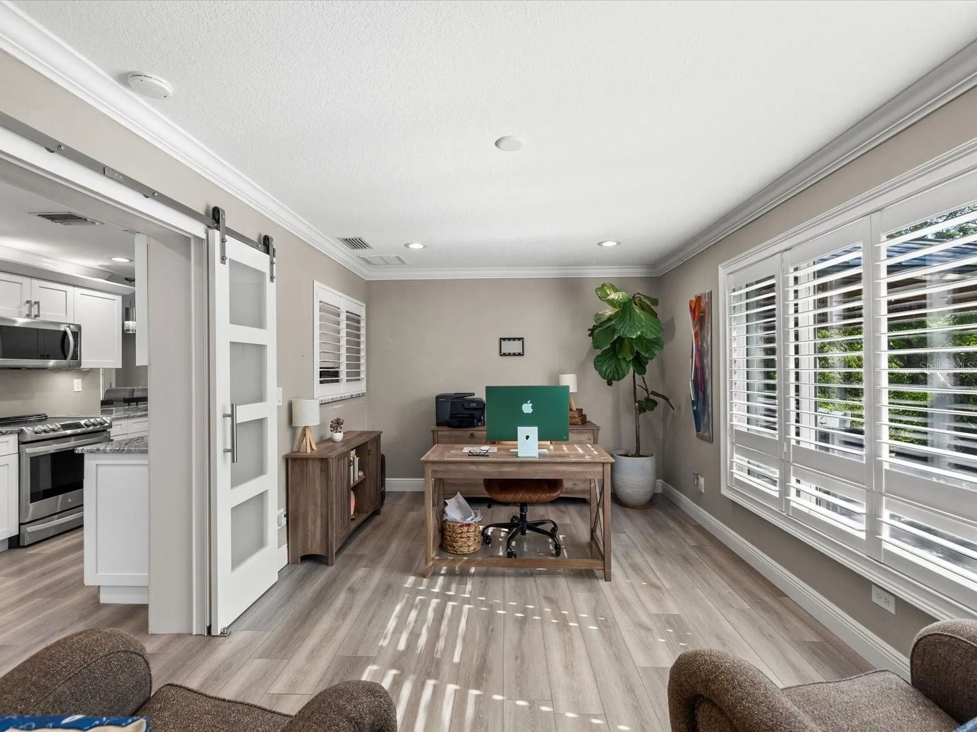 1405 Embassy Drive Clearwater FL 33764
