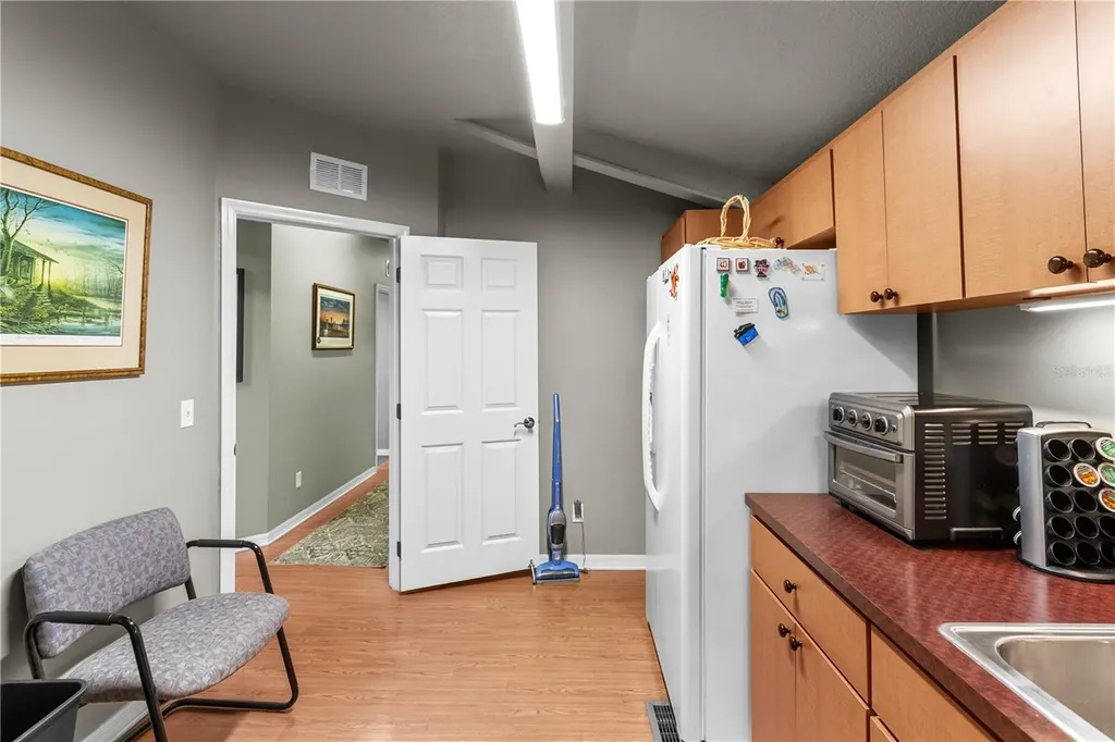 107 NE 4th Street Crystal River FL 34429