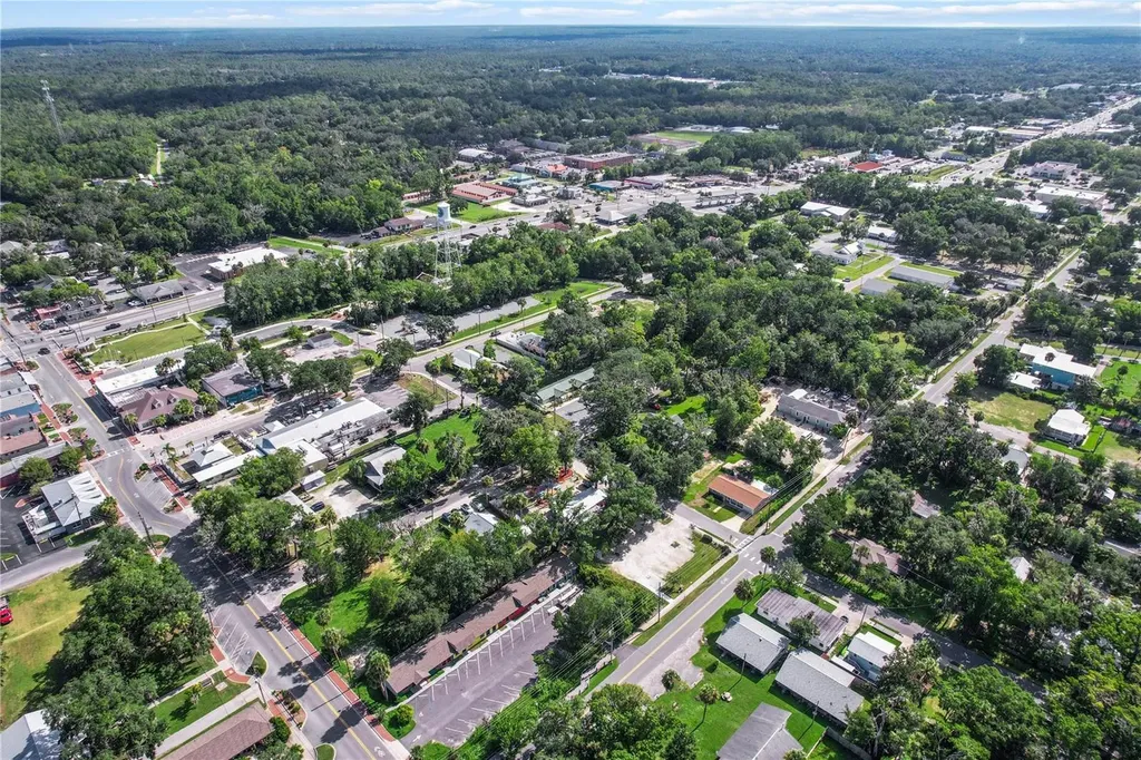 107 NE 4th Street Crystal River FL 34429