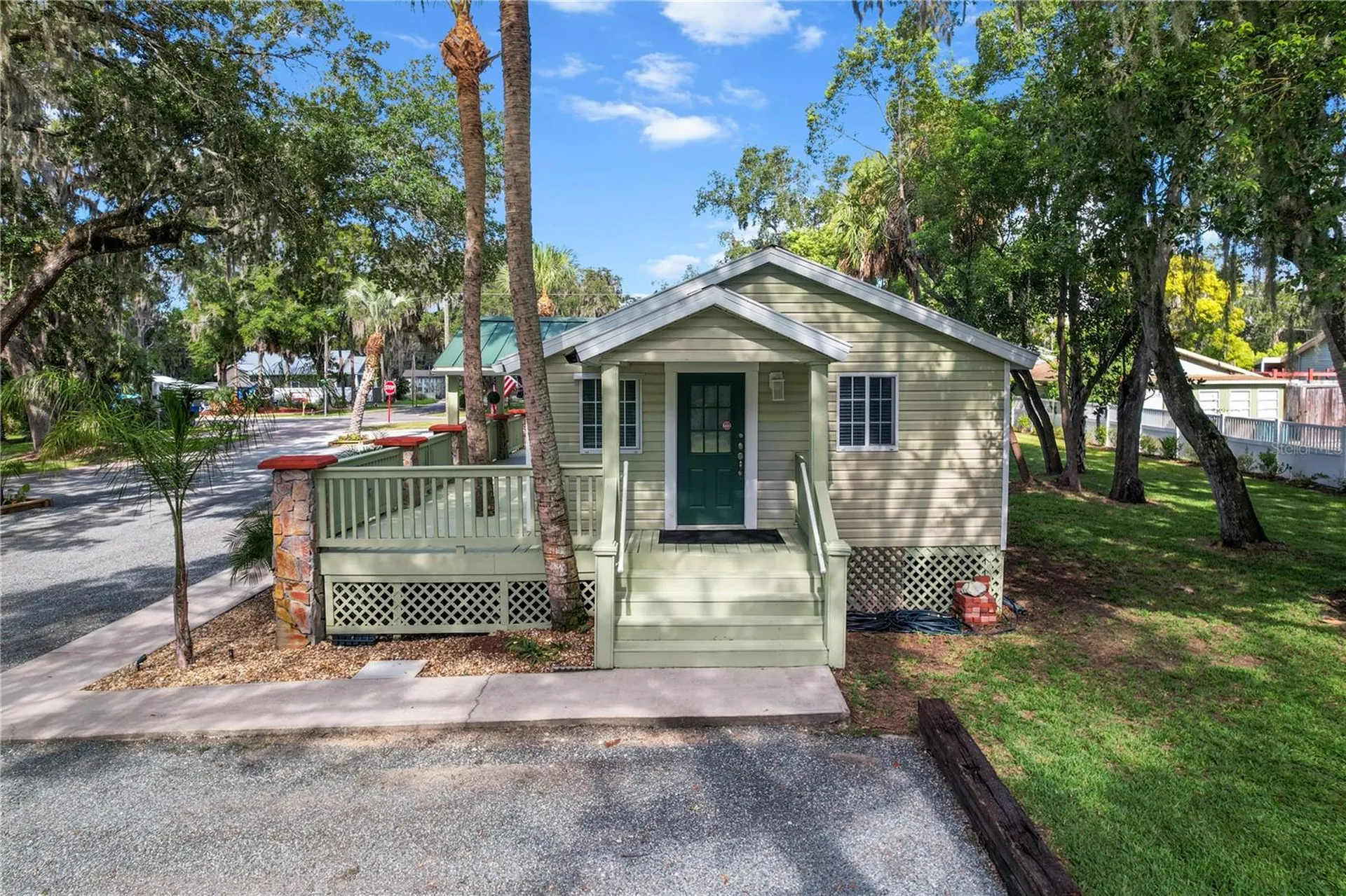 107 NE 4th Street Crystal River FL 34429