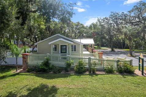 107 NE 4th Street Crystal River FL 34429