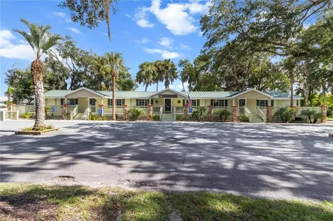 107 NE 4th Street Crystal River FL 34429