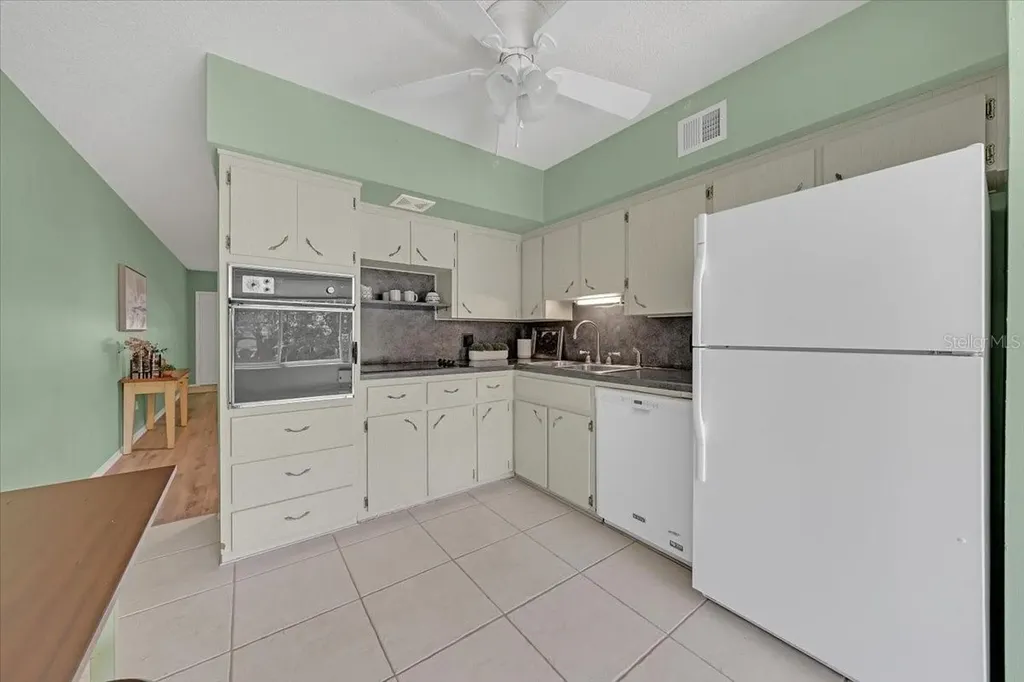2401 Franciscan Drive Clearwater FL 33763