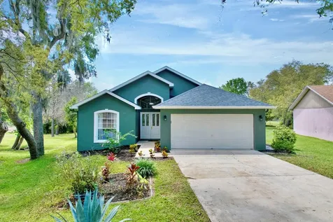 1011 Tequesta Trail Lake Wales FL 33898