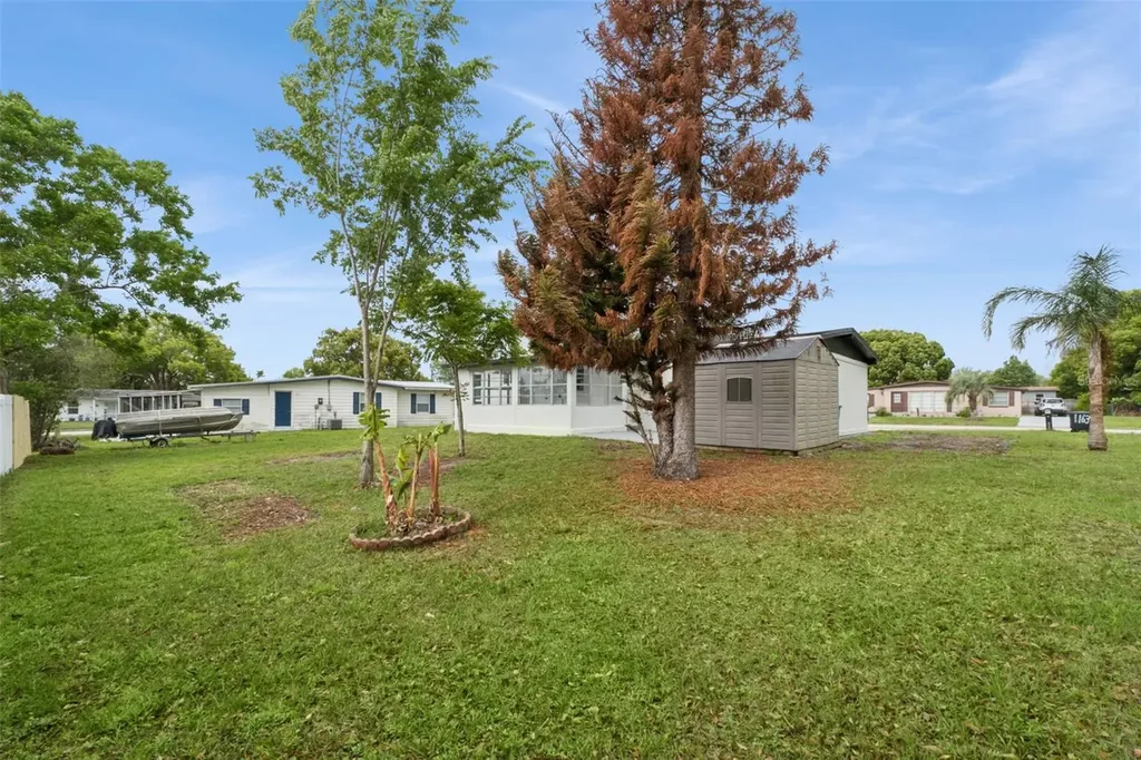 1157 Hampshire Avenue Deltona FL 32725