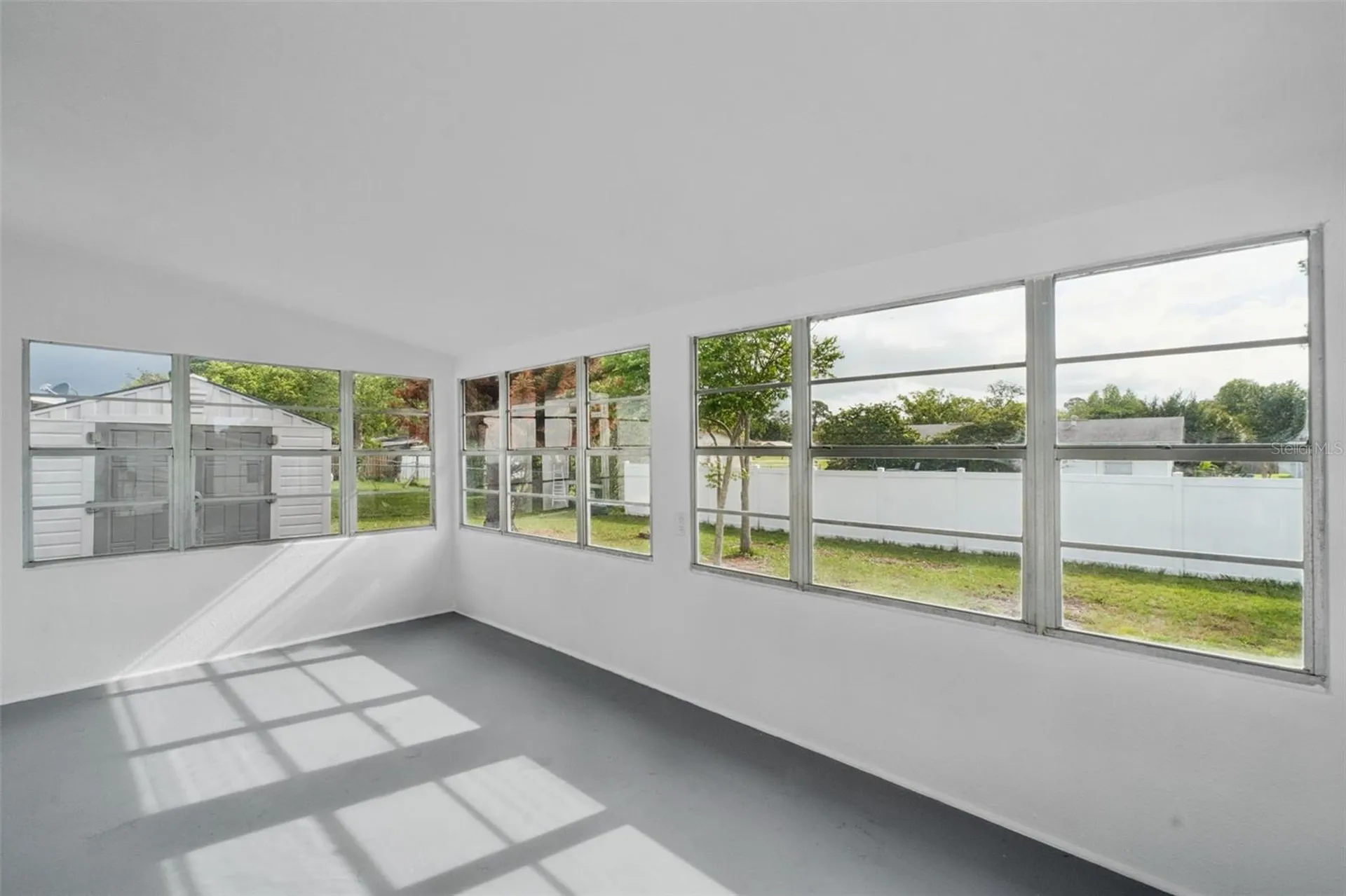 1157 Hampshire Avenue Deltona FL 32725