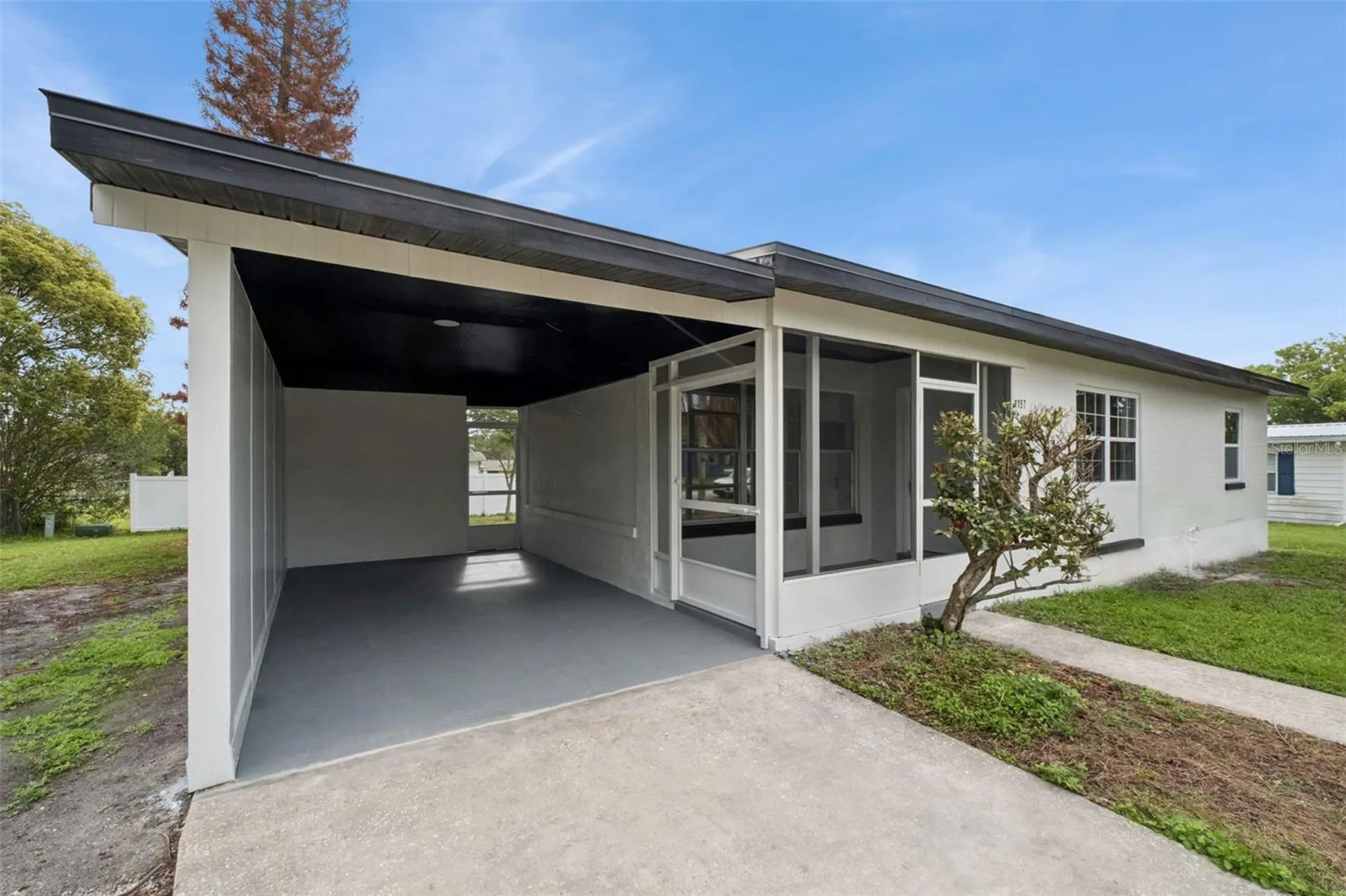 1157 Hampshire Avenue Deltona FL 32725