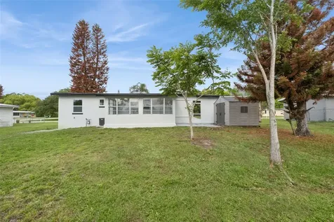 1157 Hampshire Avenue Deltona FL 32725