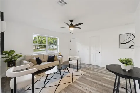 1157 Hampshire Avenue Deltona FL 32725