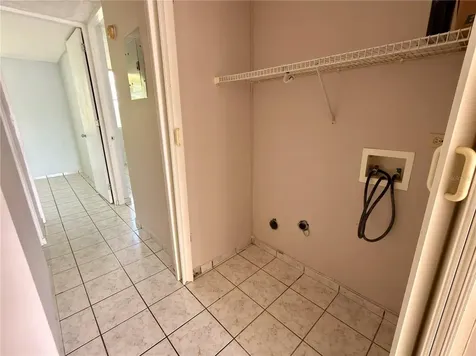 2 Calle Trujillo Alto PR 00976