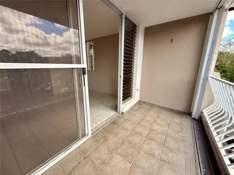 2 Calle Trujillo Alto PR 00976