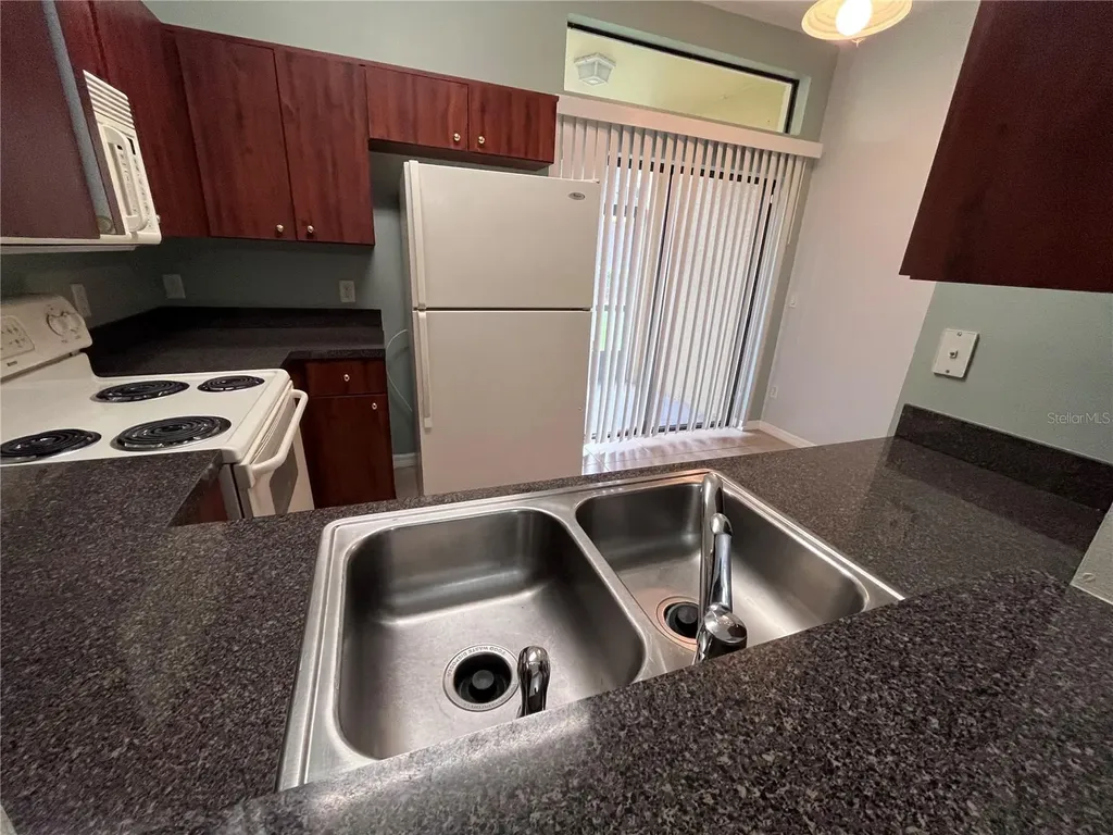 6007 Scotchwood Glen Orlando FL 32822